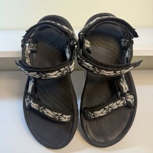 Teva Hurricane 4 Hazel Black women's Size 6 Outdoor Walking Water Sandals